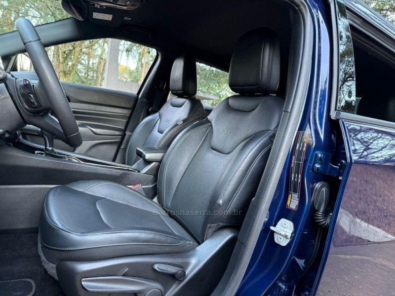 JEEP COMPASS 1.3 80 ANOS T270 16V TURBO 4X2 2021/2022 KASPER VEÍCULOS DOIS IRMÃOS / Carros no Vale