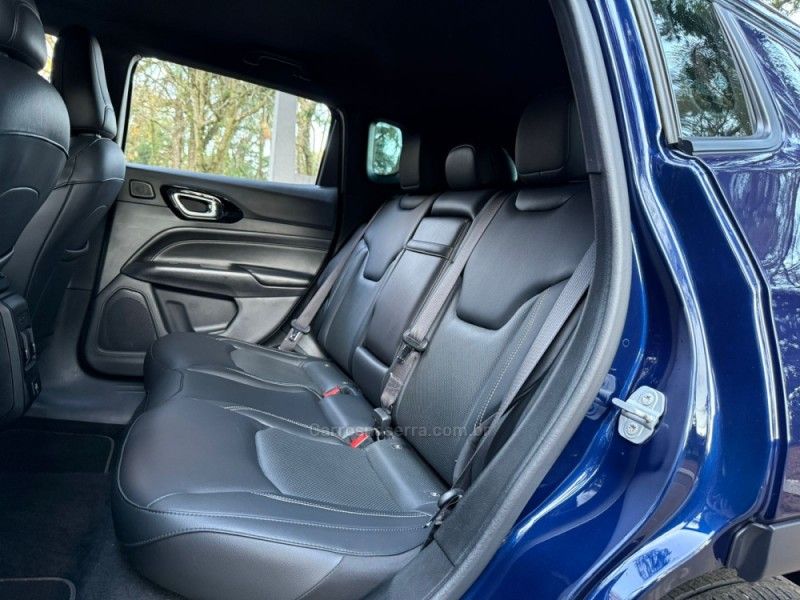 JEEP COMPASS 1.3 80 ANOS T270 16V TURBO 4X2 2021/2022 KASPER VEÍCULOS DOIS IRMÃOS / Carros no Vale