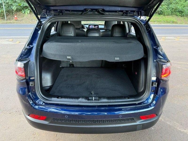 JEEP COMPASS 1.3 80 ANOS T270 16V TURBO 4X2 2021/2022 KASPER VEÍCULOS DOIS IRMÃOS / Carros no Vale