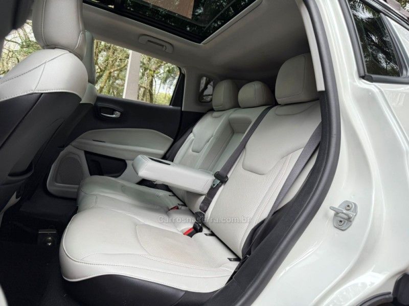 JEEP COMPASS 2.0 16V LIMITED 4X4 2021/2021 KASPER VEÍCULOS DOIS IRMÃOS / Carros no Vale