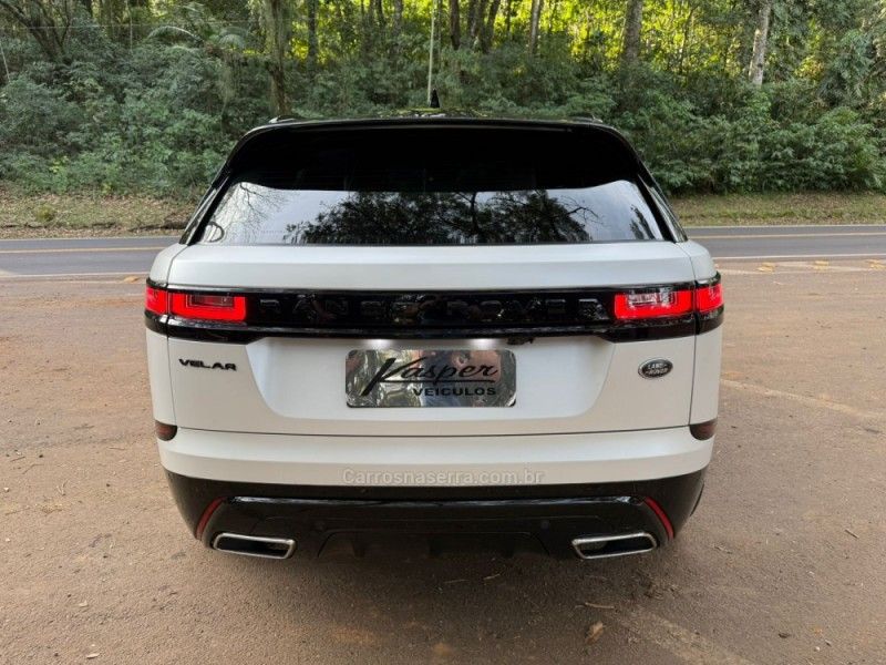 LAND ROVER RANGE ROVER VELAR 2.0 P300 R-DYNAMIC SE 2019/2020 KASPER VEÍCULOS DOIS IRMÃOS / Carros no Vale