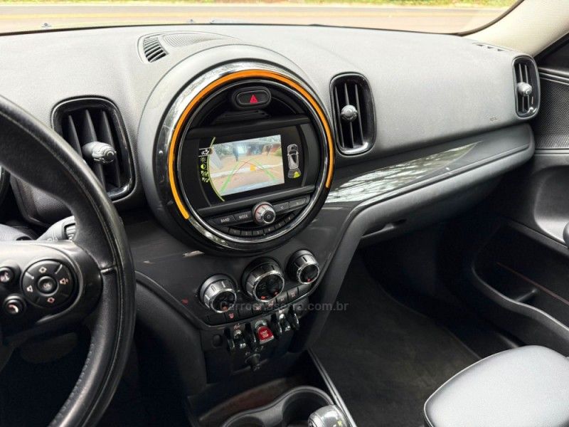 MINI COUNTRYMAN 1.5 TWINPOWER 12V TURBO 2017/2018 KASPER VEÍCULOS DOIS IRMÃOS / Carros no Vale