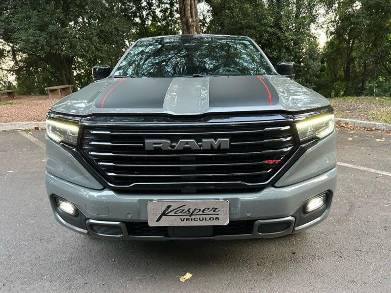 RAM RAMPAGE 2.0 HURRICANE R/T 4 4X4 TURBO 2023/2024 KASPER VEÍCULOS DOIS IRMÃOS / Carros no Vale
