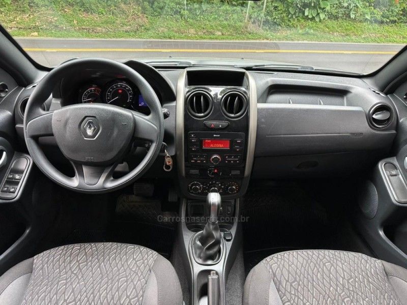 RENAULT DUSTER 1.6 EXPRESSION 4X2 16V 2018/2019 KASPER VEÍCULOS DOIS IRMÃOS / Carros no Vale