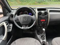 RENAULT DUSTER 1.6 EXPRESSION 4X2 16V 2018/2019 KASPER VEÍCULOS DOIS IRMÃOS / Carros no Vale