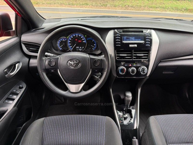TOYOTA YARIS 1.3 16V XL MULTIDRIVE16 2018/2019 KASPER VEÍCULOS DOIS IRMÃOS / Carros no Vale