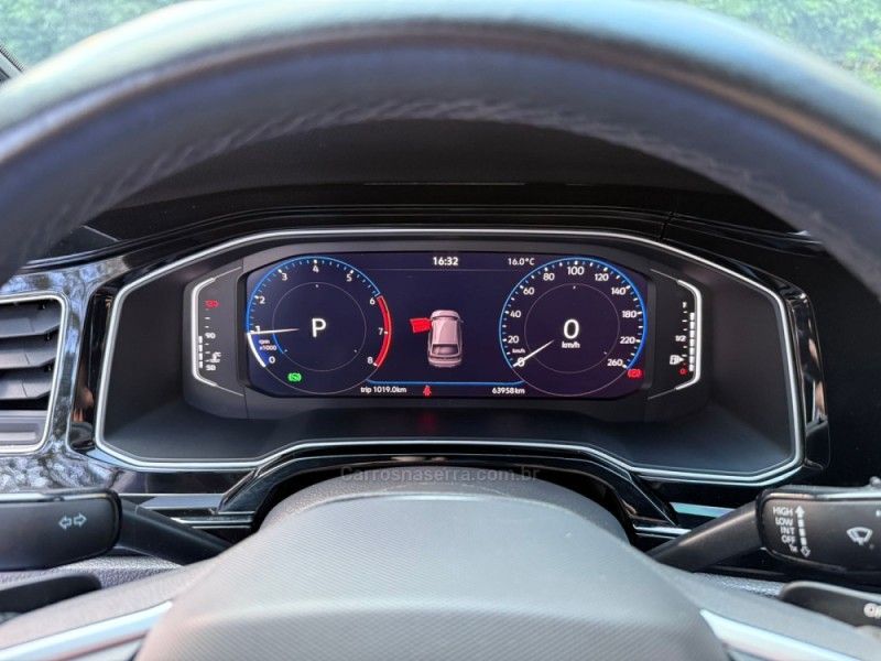VOLKSWAGEN NIVUS 1.0 TSI HIGHLINE 2020/2021 KASPER VEÍCULOS DOIS IRMÃOS / Carros no Vale