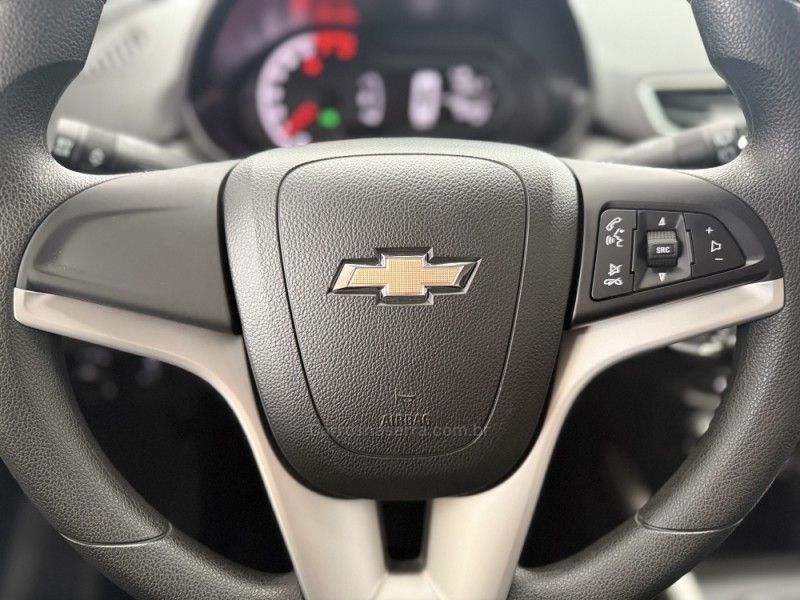 CHEVROLET ONIX 1.4 MPFI LT 8V 2019/2019 FOCAR VEÍCULOS CAXIAS DO SUL / Carros no Vale