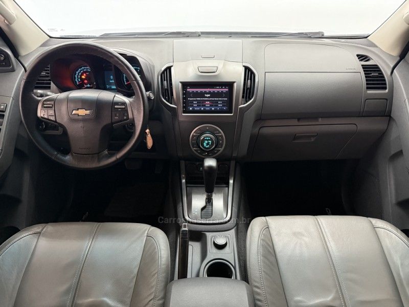 CHEVROLET S10 2.8 LTZ 4X4 CD 16V TURBO 2012/2013 FOCAR VEÍCULOS CAXIAS DO SUL / Carros no Vale