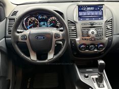FORD RANGER 3.2 LIMITED 4X4 CD 20V 2015/2016 FOCAR VEÍCULOS CAXIAS DO SUL / Carros no Vale