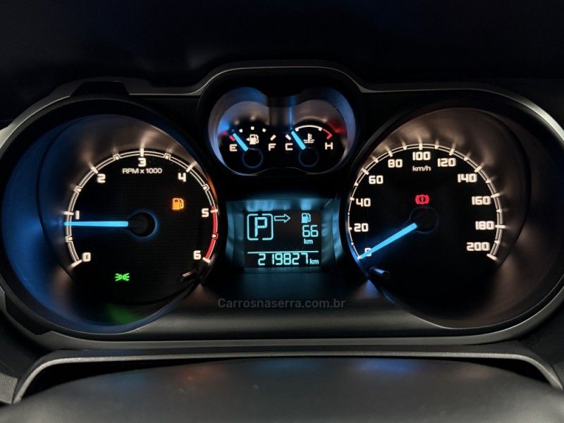 FORD RANGER 3.2 LIMITED 4X4 CD 20V 2015/2016 FOCAR VEÍCULOS CAXIAS DO SUL / Carros no Vale