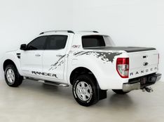 FORD RANGER 3.2 LIMITED 4X4 CD 20V 2015/2016 FOCAR VEÍCULOS CAXIAS DO SUL / Carros no Vale