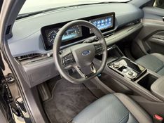FORD TERRITORY 1.5 GTDI ECOBOOST TITANIUM 16V 2023/2024 FOCAR VEÍCULOS CAXIAS DO SUL / Carros no Vale