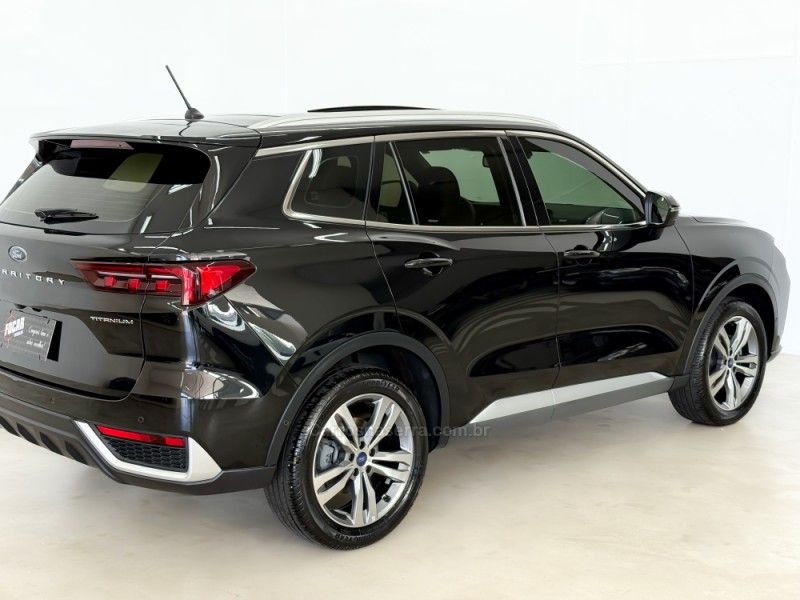 FORD TERRITORY 1.5 GTDI ECOBOOST TITANIUM 16V 2023/2024 FOCAR VEÍCULOS CAXIAS DO SUL / Carros no Vale