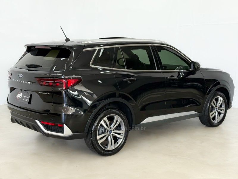 FORD TERRITORY 1.5 GTDI ECOBOOST TITANIUM 16V 2023/2024 FOCAR VEÍCULOS CAXIAS DO SUL / Carros no Vale