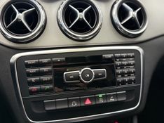 MERCEDES-BENZ GLA 200 1.6 CGI VISION 16V TURBO 2014/2015 FOCAR VEÍCULOS CAXIAS DO SUL / Carros no Vale