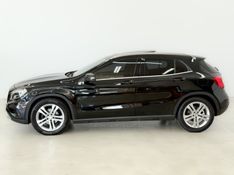MERCEDES-BENZ GLA 200 1.6 CGI VISION 16V TURBO 2014/2015 FOCAR VEÍCULOS CAXIAS DO SUL / Carros no Vale