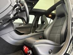 MERCEDES-BENZ GLA 200 1.6 CGI VISION 16V TURBO 2014/2015 FOCAR VEÍCULOS CAXIAS DO SUL / Carros no Vale