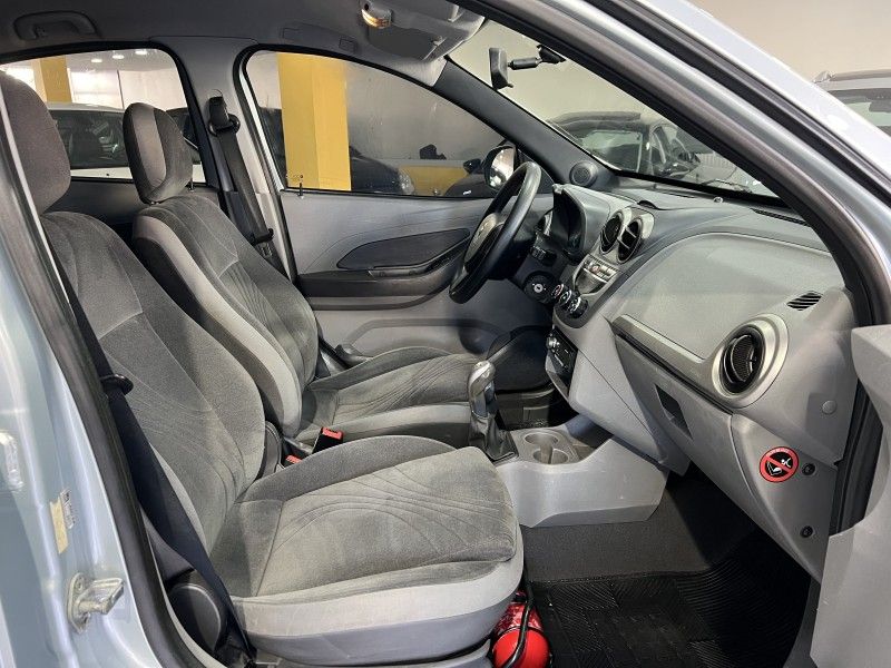 CHEVROLET AGILE 1.4 MPFI LTZ 8V 2012/2012 PRIME MULTIMARCAS CAXIAS DO SUL / Carros no Vale