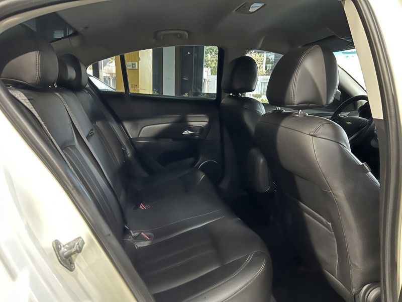 CHEVROLET CRUZE 1.8 LT 16V 2014/2014 PRIME MULTIMARCAS CAXIAS DO SUL / Carros no Vale