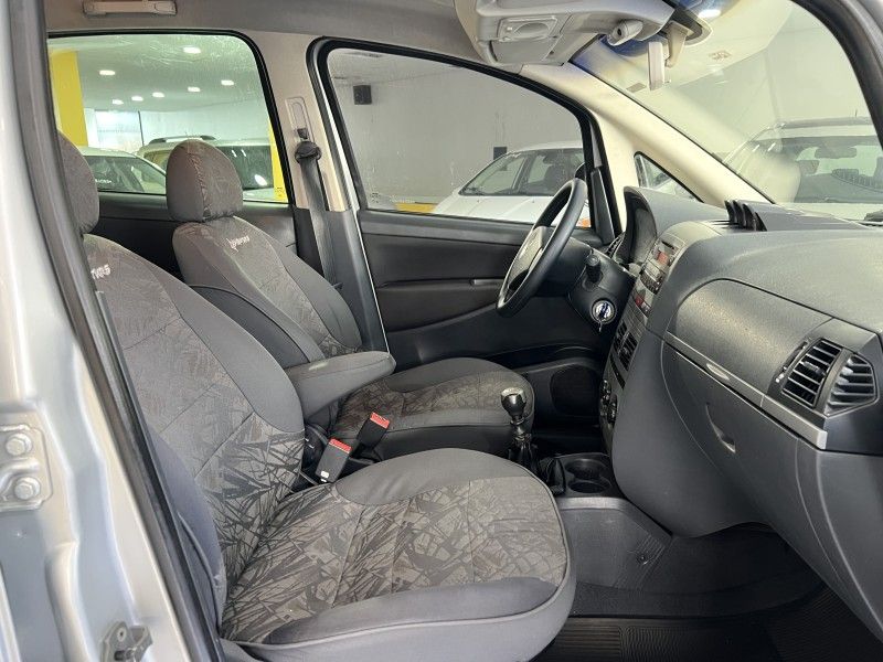 FIAT IDEA 1.8 MPI ADVENTURE 16V 2008/2008 PRIME MULTIMARCAS CAXIAS DO SUL / Carros no Vale
