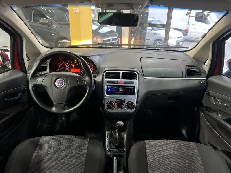 FIAT PUNTO 1.4 ELX 8V 2010/2010 PRIME MULTIMARCAS CAXIAS DO SUL / Carros no Vale