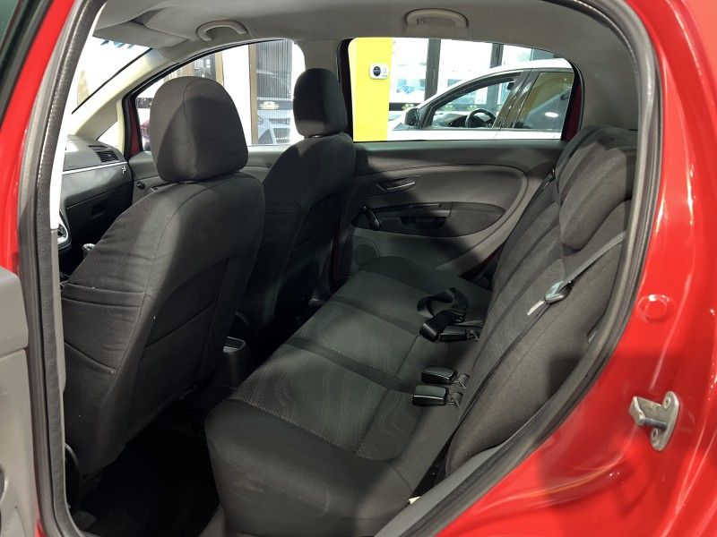 FIAT PUNTO 1.4 ELX 8V 2010/2010 PRIME MULTIMARCAS CAXIAS DO SUL / Carros no Vale