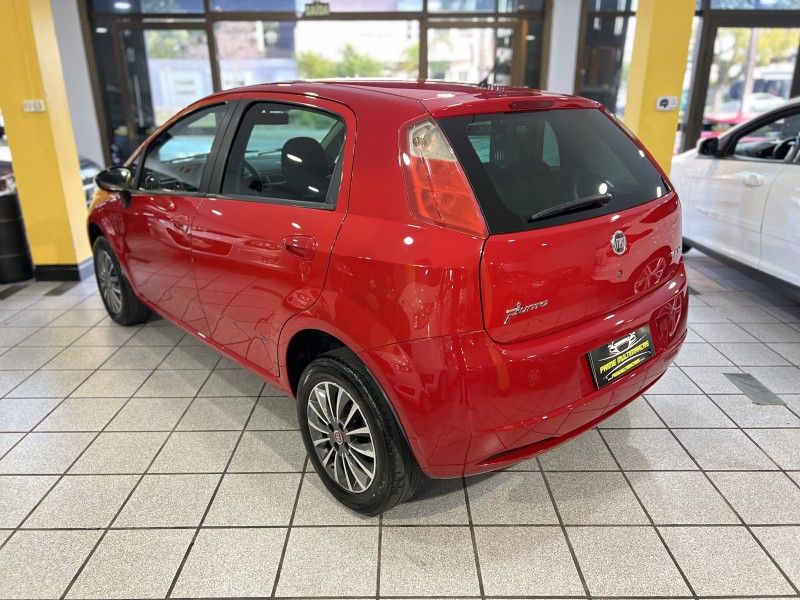 FIAT PUNTO 1.4 ELX 8V 2010/2010 PRIME MULTIMARCAS CAXIAS DO SUL / Carros no Vale
