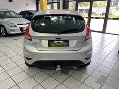 FORD FIESTA 1.6 SE HATCH 16V 2014/2014 PRIME MULTIMARCAS CAXIAS DO SUL / Carros no Vale