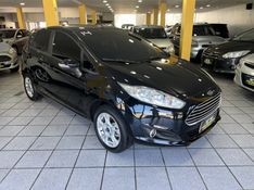 FORD FIESTA 1.6 SE HATCH 16V 2013/2014 PRIME MULTIMARCAS CAXIAS DO SUL / Carros no Vale