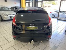 FORD FIESTA 1.6 SE HATCH 16V 2013/2014 PRIME MULTIMARCAS CAXIAS DO SUL / Carros no Vale