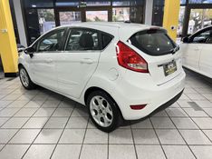 FORD FIESTA 1.6 SEL HATCH 16V 2013/2013 PRIME MULTIMARCAS CAXIAS DO SUL / Carros no Vale