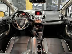 FORD FIESTA 1.6 SEL HATCH 16V 2013/2013 PRIME MULTIMARCAS CAXIAS DO SUL / Carros no Vale