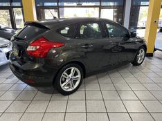 FORD FOCUS 2.0 SE 16V 2015/2015 PRIME MULTIMARCAS CAXIAS DO SUL / Carros no Vale
