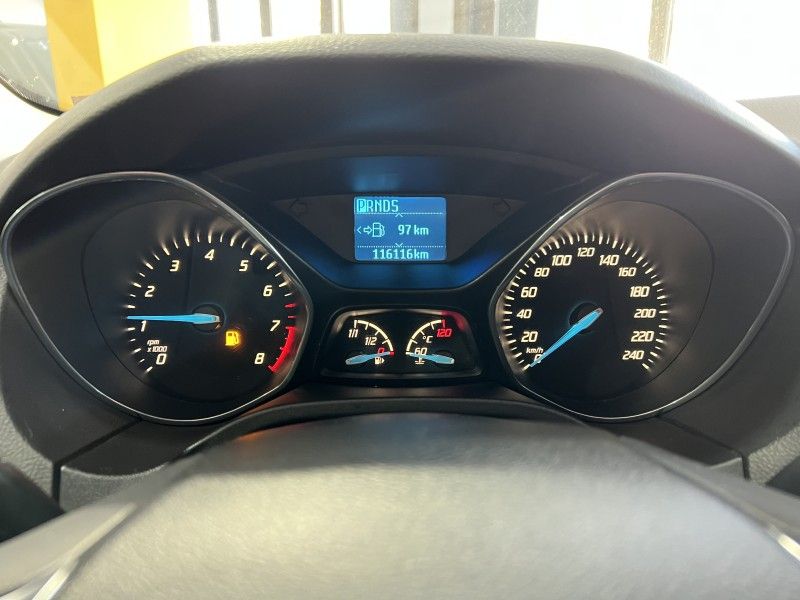 FORD FOCUS 2.0 SE 16V 2015/2015 PRIME MULTIMARCAS CAXIAS DO SUL / Carros no Vale
