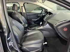 FORD FOCUS 2.0 SE 16V 2015/2015 PRIME MULTIMARCAS CAXIAS DO SUL / Carros no Vale