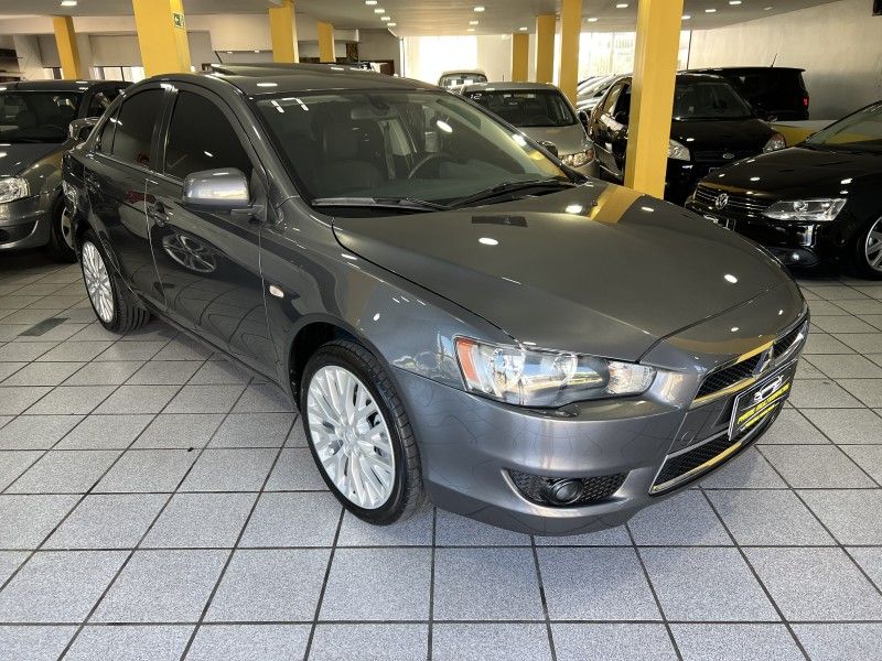 MITSUBISHI LANCER 2.0 HLE 16V 2016/2017 PRIME MULTIMARCAS CAXIAS DO SUL / Carros no Vale