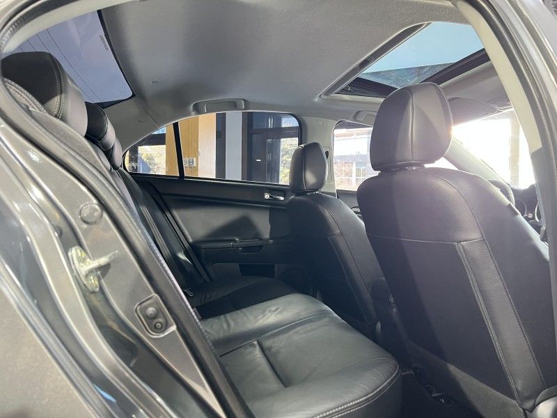 MITSUBISHI LANCER 2.0 HLE 16V 2016/2017 PRIME MULTIMARCAS CAXIAS DO SUL / Carros no Vale