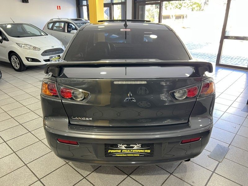 MITSUBISHI LANCER 2.0 HLE 16V 2016/2017 PRIME MULTIMARCAS CAXIAS DO SUL / Carros no Vale