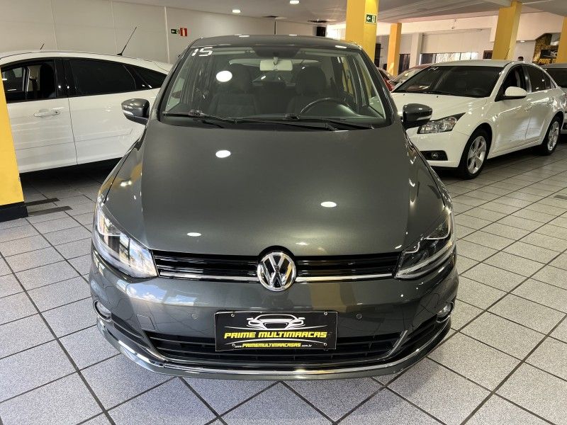 VOLKSWAGEN FOX 1.6 MI HIGHLINE 8V AUTOMATIZADO 2015/2015 PRIME MULTIMARCAS CAXIAS DO SUL / Carros no Vale