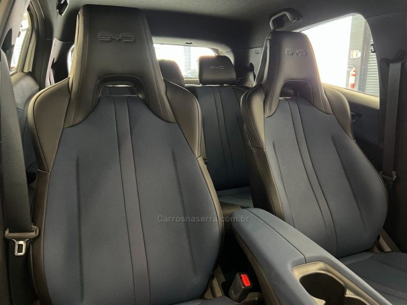 BYD DOLPHIN MINI ELÉTRICO 2025/2026 ÓTIMA CAR FLORES DA CUNHA / Carros no Vale