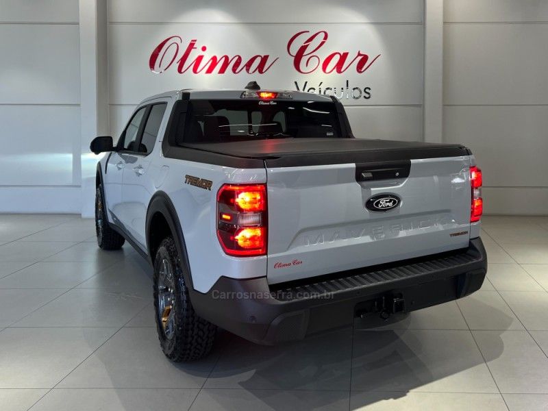 FORD MAVERICK 2.0 TREMOR TURBO 16V 2025/2025 ÓTIMA CAR FLORES DA CUNHA / Carros no Vale