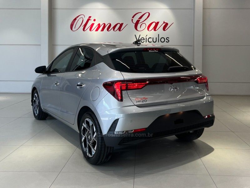 HYUNDAI HB20 1.0 PLATINUM 12V TURBO 2025/2026 ÓTIMA CAR FLORES DA CUNHA / Carros no Vale