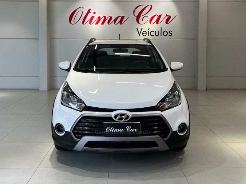 HYUNDAI HB20X 1.6 16V STYLE 2019/2019 ÓTIMA CAR FLORES DA CUNHA / Carros no Vale