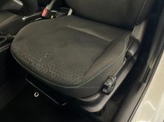 HYUNDAI HB20X 1.6 16V STYLE 2019/2019 ÓTIMA CAR FLORES DA CUNHA / Carros no Vale