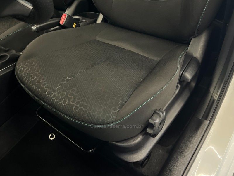 HYUNDAI HB20X 1.6 16V STYLE 2019/2019 ÓTIMA CAR FLORES DA CUNHA / Carros no Vale
