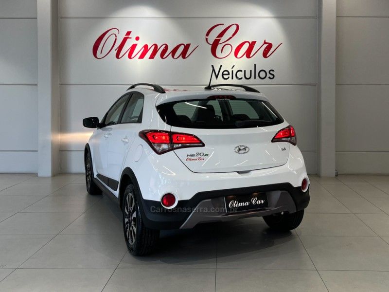 HYUNDAI HB20X 1.6 16V STYLE 2019/2019 ÓTIMA CAR FLORES DA CUNHA / Carros no Vale