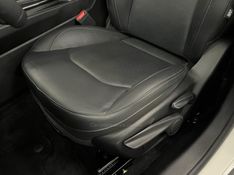 JEEP COMPASS 1.3 LONGITUDE T270 16V TURBO 4X2 2022/2022 ÓTIMA CAR FLORES DA CUNHA / Carros no Vale