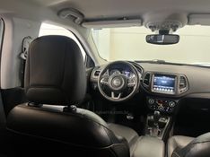 JEEP COMPASS 2.0 16V LONGITUDE 2018/2018 ÓTIMA CAR FLORES DA CUNHA / Carros no Vale