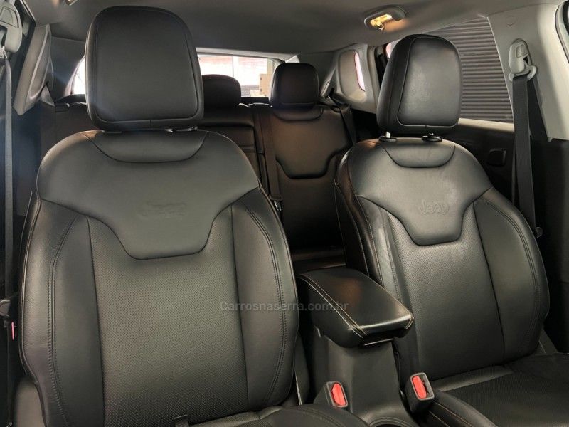 JEEP COMPASS 2.0 16V LONGITUDE 2018/2018 ÓTIMA CAR FLORES DA CUNHA / Carros no Vale